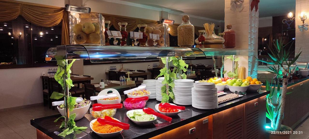 קוסדסי Ladies Beach Suite Hotel (Adults Only) מראה חיצוני תמונה