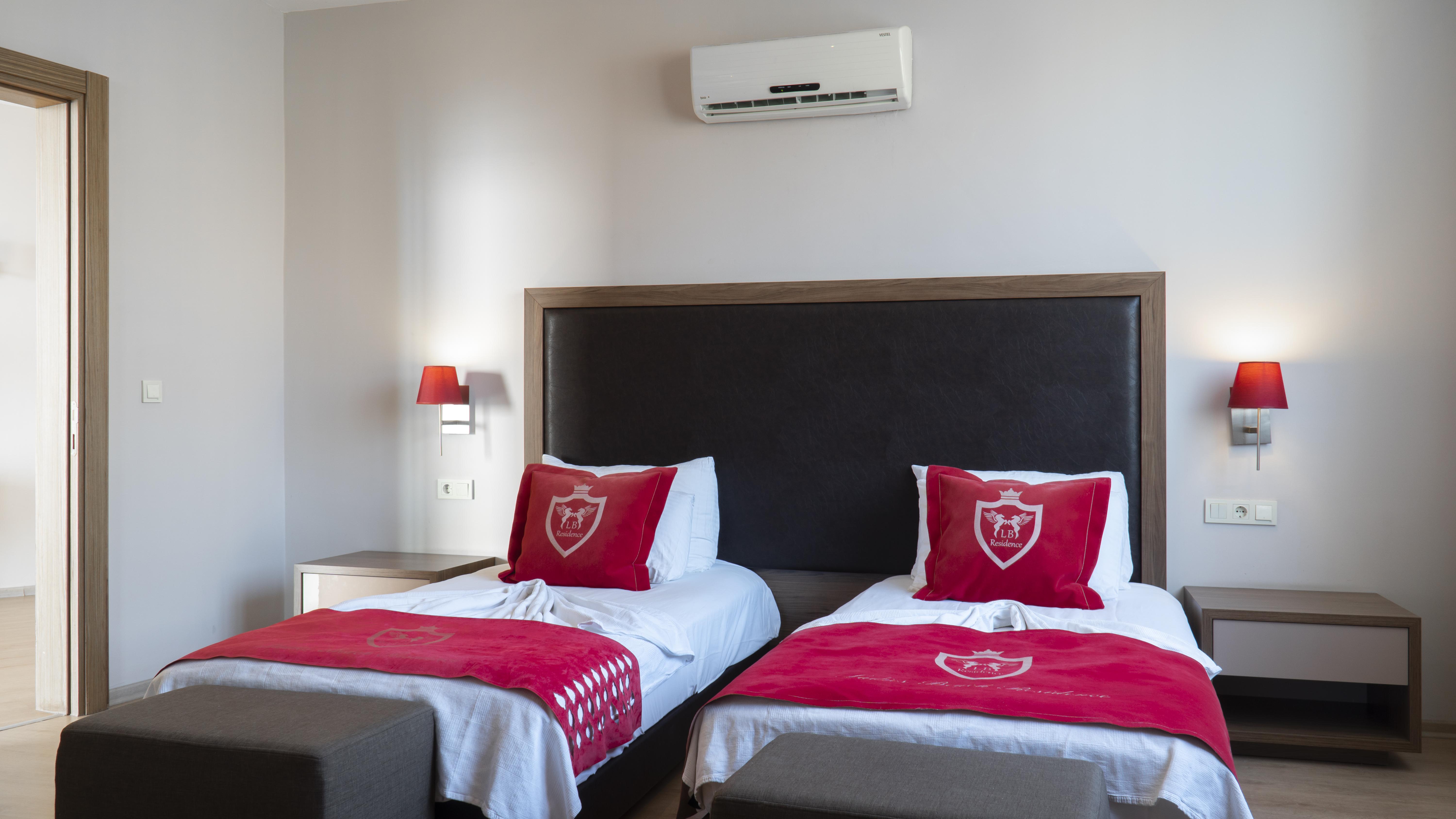 קוסדסי Ladies Beach Suite Hotel (Adults Only) מראה חיצוני תמונה