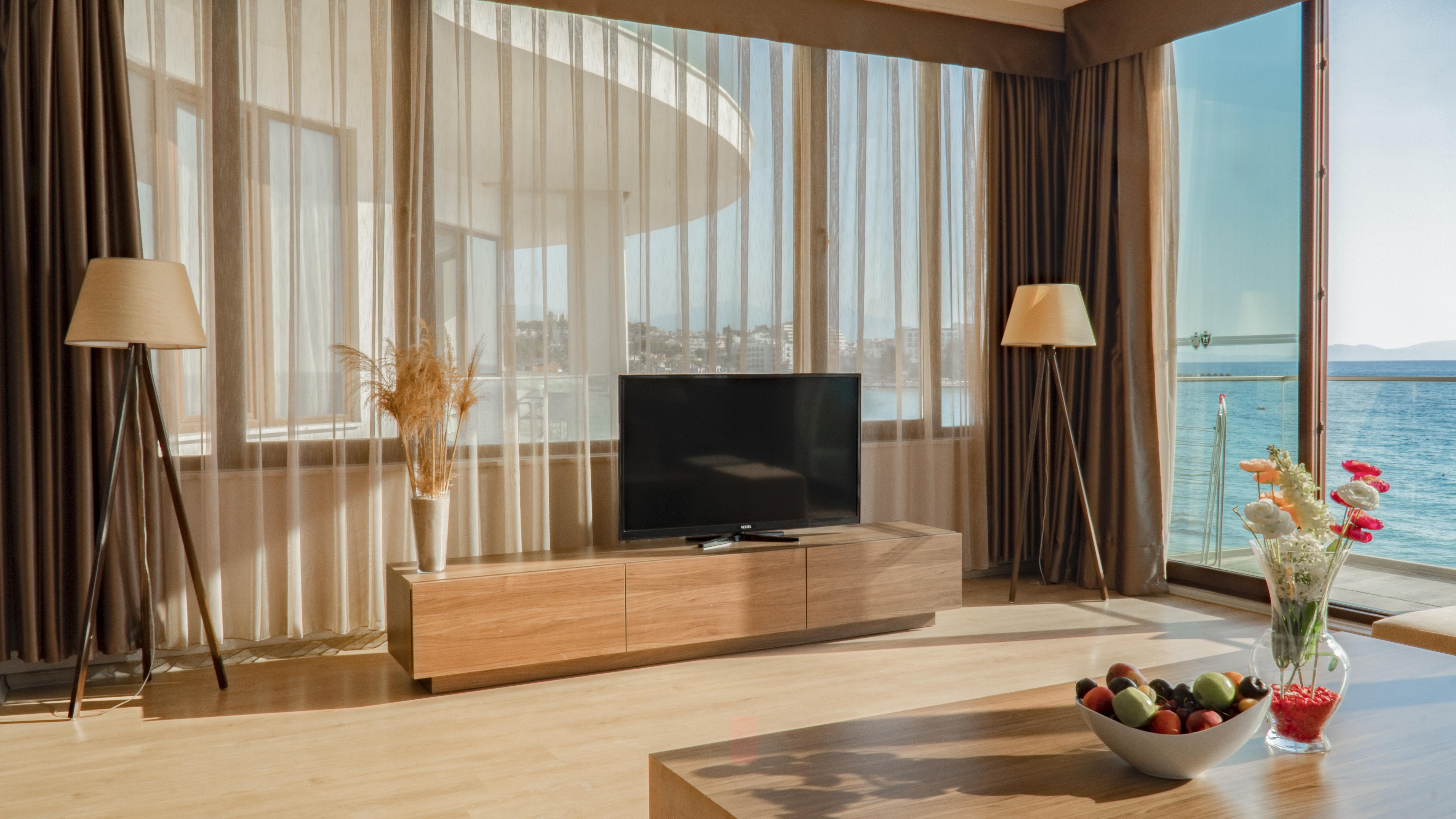 קוסדסי Ladies Beach Suite Hotel (Adults Only) מראה חיצוני תמונה