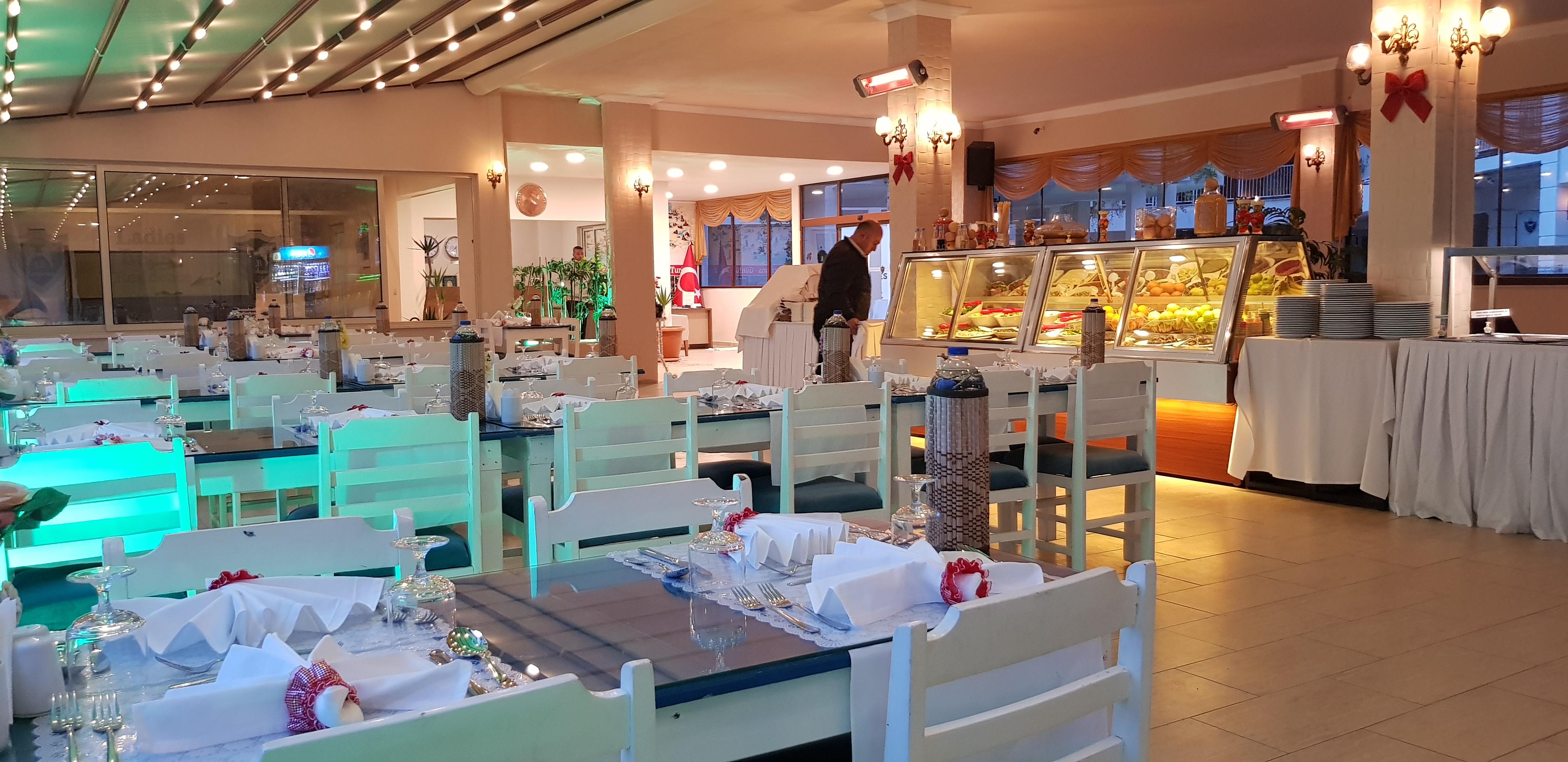 קוסדסי Ladies Beach Suite Hotel (Adults Only) מראה חיצוני תמונה